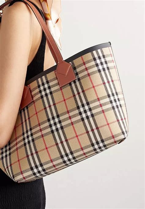 burberry of london purse|Burberry small London tote bag.